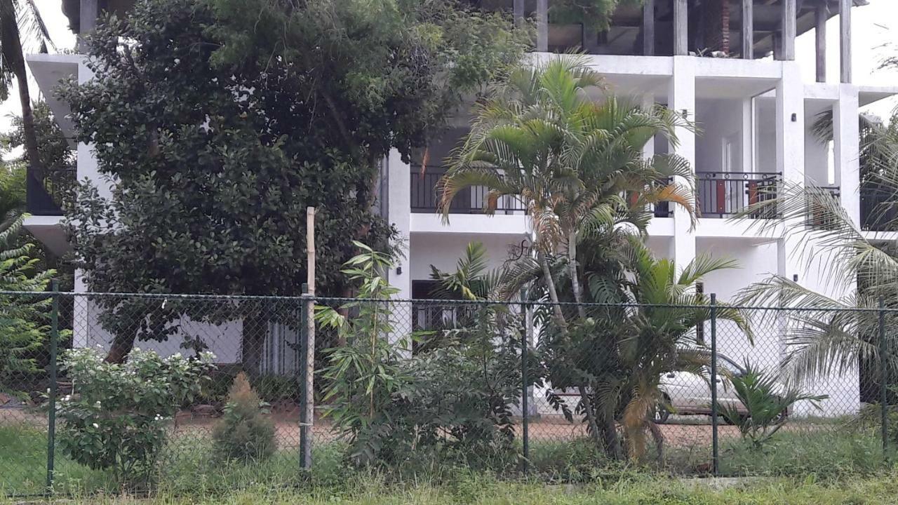 Risenlak Holiday Resort Polonnaruwa Exterior photo